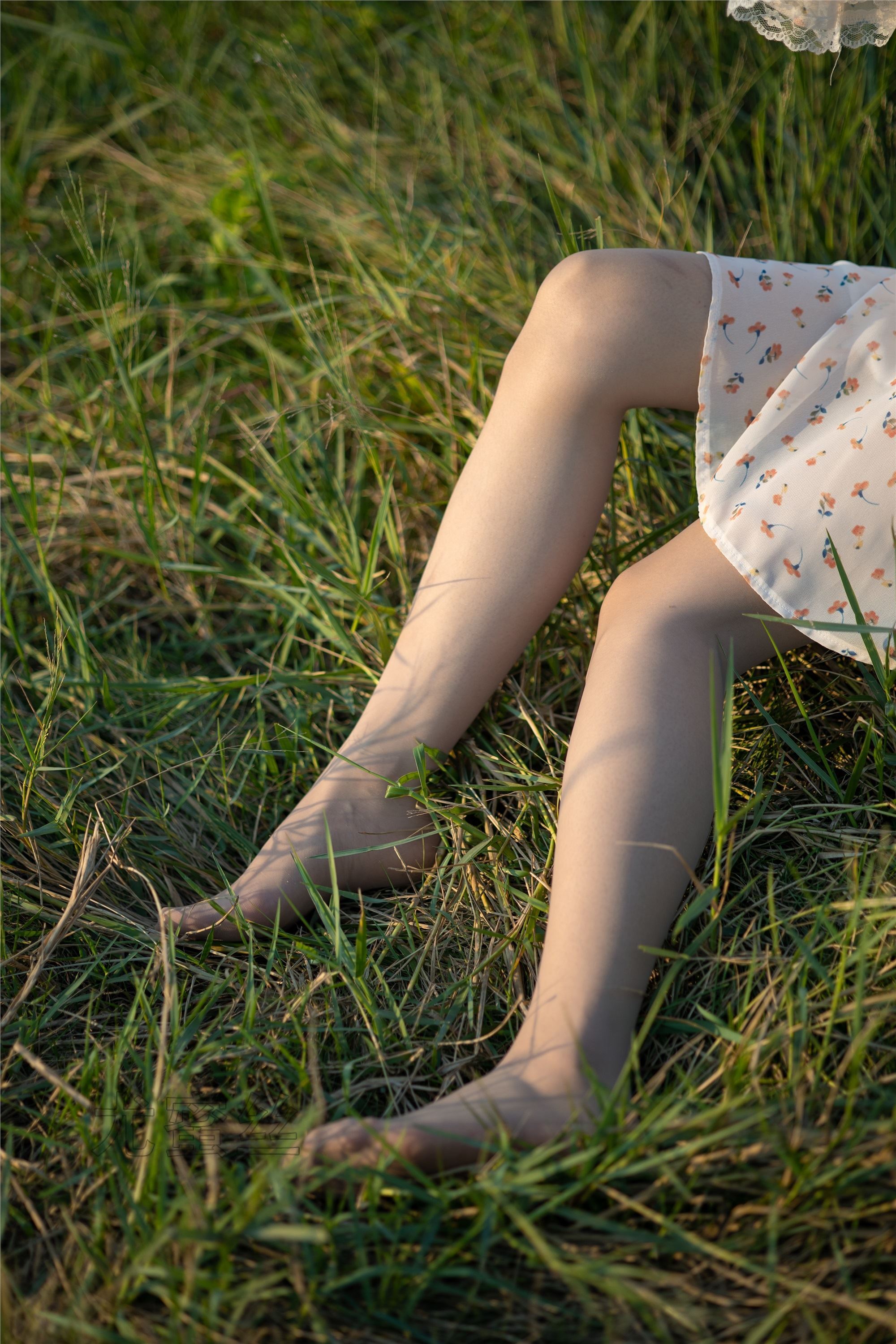 尤蜜丝 穿搭写真 NO.086